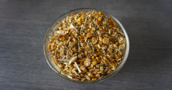 Homemade Turmeric Ginger Tea - picture of the loose leaf tea